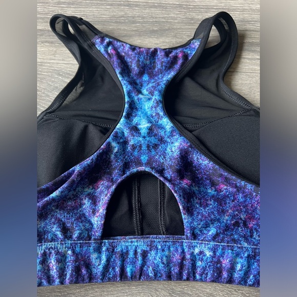 Activ8 Mesh Panel High Neck Racerback Galaxy Sports Bra. Size M - Picture 5 of 7